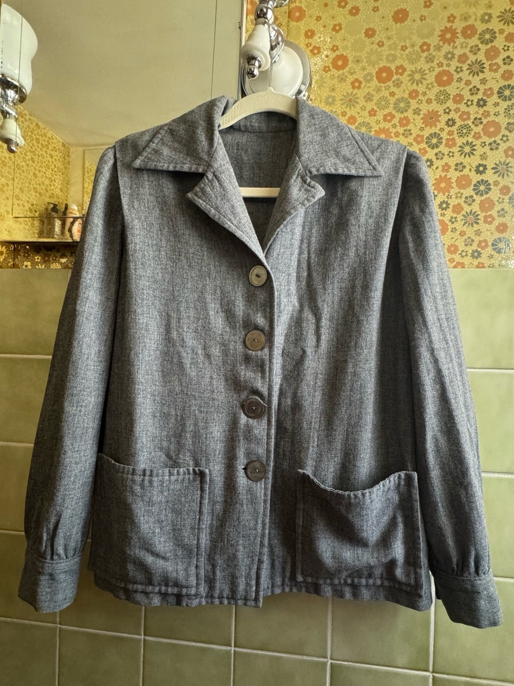 Vintage Gray Button-Front Women's Blazer Jacket